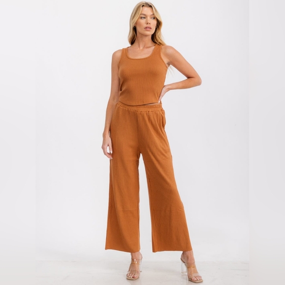 SALE! 013. SLEEVELESS TANK TOP & ELASTIC WAIST PANTS RIBBED 2PC SET - Picture 2 of 4